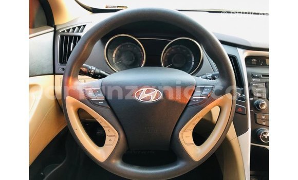 Nunua Imported Hyundai Sonata Nyekundu Gari ndani ya Import - Dubai nchini Arusha Nunua Imported Hyundai Sonata Nyekundu Gari ndani ya Import - Dubai nchini Arusha