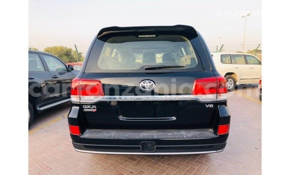 Buy Import Toyota Land Cruiser Black Car in Import - Dubai in Arusha Buy Import Toyota Land Cruiser Black Car in Import - Dubai in Arusha