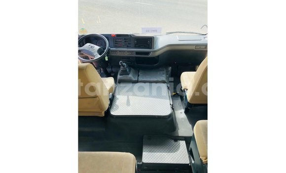 Buy Import Toyota Coaster White Car in Import - Dubai in Arusha Buy Import Toyota Coaster White Car in Import - Dubai in Arusha