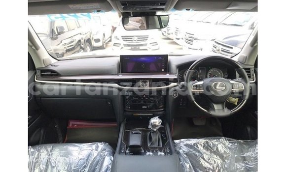 Nunua Imported Lexus LX Nyeupe Gari ndani ya Import - Dubai nchini Arusha Nunua Imported Lexus LX Nyeupe Gari ndani ya Import - Dubai nchini Arusha