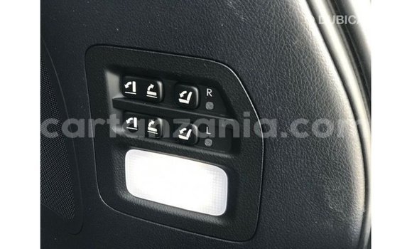 Nunua Imported Lexus LX Nyeupe Gari ndani ya Import - Dubai nchini Arusha Nunua Imported Lexus LX Nyeupe Gari ndani ya Import - Dubai nchini Arusha