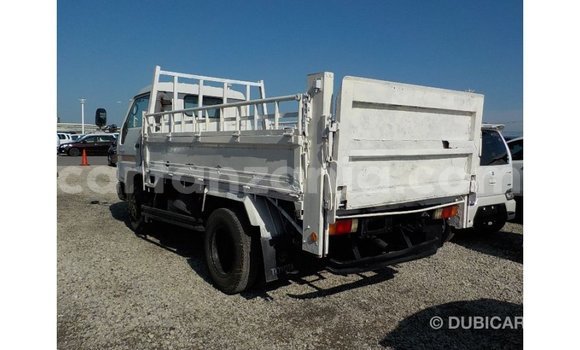 Nunua Imported Toyota Dyna Nyeupe Gari ndani ya Import - Dubai nchini Arusha Nunua Imported Toyota Dyna Nyeupe Gari ndani ya Import - Dubai nchini Arusha