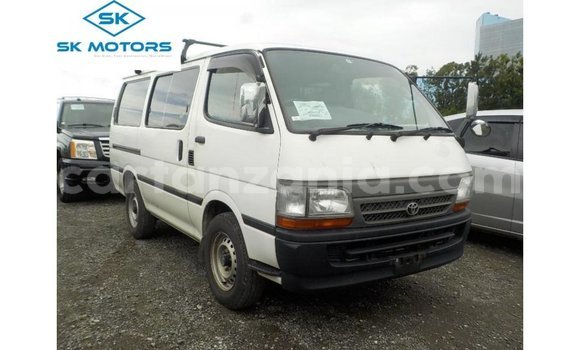 Buy Import Toyota Hiace White Car in Import - Dubai in Arusha