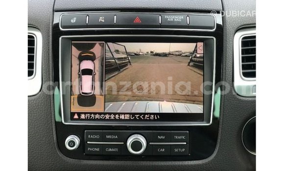 Nunua Imported Volkswagen Touareg Brown Gari ndani ya Import - Dubai nchini Arusha Nunua Imported Volkswagen Touareg Brown Gari ndani ya Import - Dubai nchini Arusha