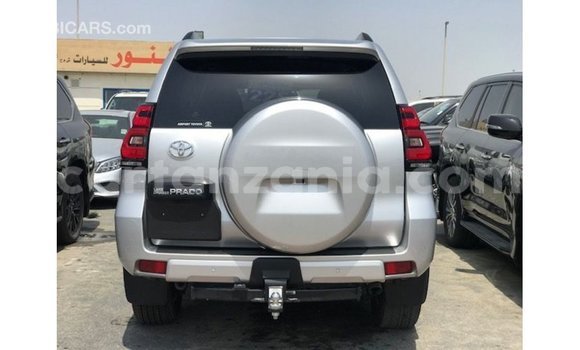 Nunua Imported Toyota Prado Nyingine Gari ndani ya Import - Dubai nchini Arusha Nunua Imported Toyota Prado Nyingine Gari ndani ya Import - Dubai nchini Arusha