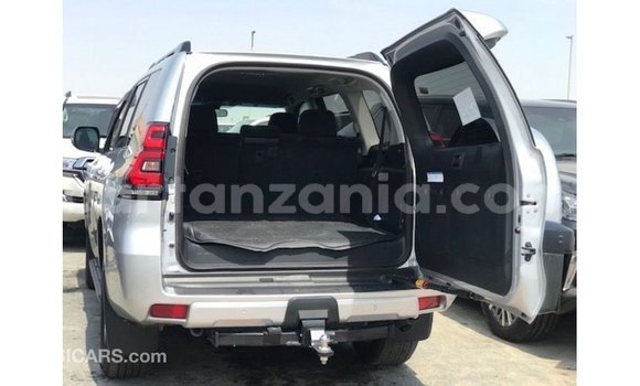 Nunua Imported Toyota Prado Nyingine Gari ndani ya Import - Dubai nchini Arusha Nunua Imported Toyota Prado Nyingine Gari ndani ya Import - Dubai nchini Arusha
