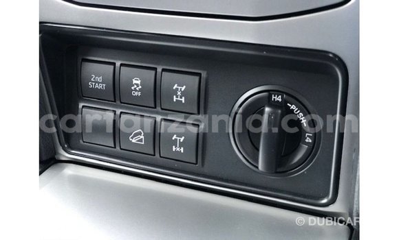 Nunua Imported Toyota Prado Nyingine Gari ndani ya Import - Dubai nchini Arusha Nunua Imported Toyota Prado Nyingine Gari ndani ya Import - Dubai nchini Arusha