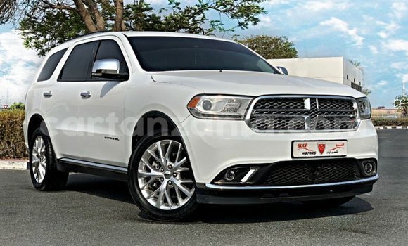 Buy Import Dodge Durango White Car in Import - Dubai in Arusha