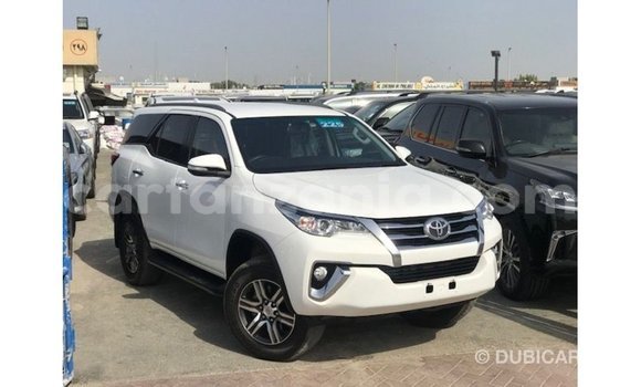 Buy Import Toyota Fortuner White Car in Import - Dubai in Arusha Buy Import Toyota Fortuner White Car in Import - Dubai in Arusha