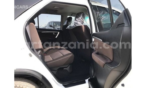Buy Import Toyota Fortuner White Car in Import - Dubai in Arusha Buy Import Toyota Fortuner White Car in Import - Dubai in Arusha