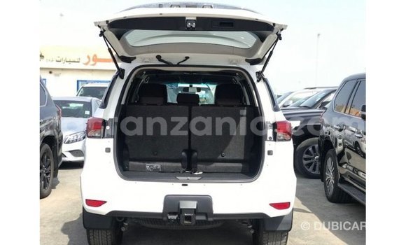 Buy Import Toyota Fortuner White Car in Import - Dubai in Arusha Buy Import Toyota Fortuner White Car in Import - Dubai in Arusha