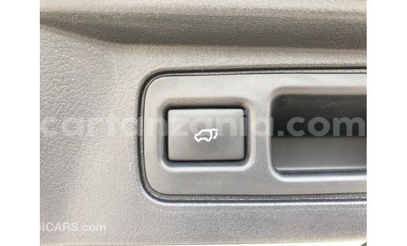 Nunua Imported Toyota Fortuner Nyingine Gari ndani ya Import - Dubai nchini Arusha Nunua Imported Toyota Fortuner Nyingine Gari ndani ya Import - Dubai nchini Arusha