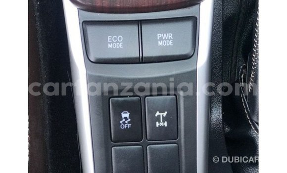 Nunua Imported Toyota Fortuner Nyingine Gari ndani ya Import - Dubai nchini Arusha Nunua Imported Toyota Fortuner Nyingine Gari ndani ya Import - Dubai nchini Arusha