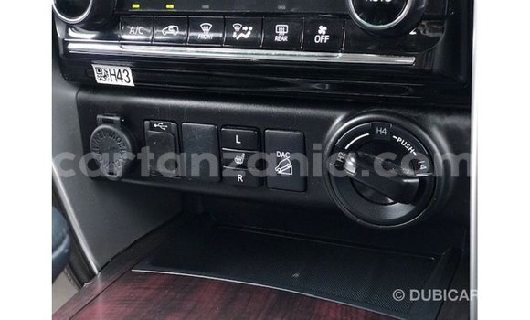 Nunua Imported Toyota Fortuner Nyingine Gari ndani ya Import - Dubai nchini Arusha Nunua Imported Toyota Fortuner Nyingine Gari ndani ya Import - Dubai nchini Arusha