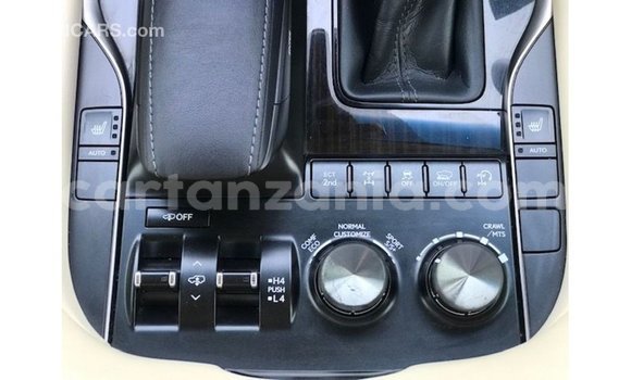 Nunua Imported Lexus LX Nyeusi Gari ndani ya Import - Dubai nchini Arusha Nunua Imported Lexus LX Nyeusi Gari ndani ya Import - Dubai nchini Arusha