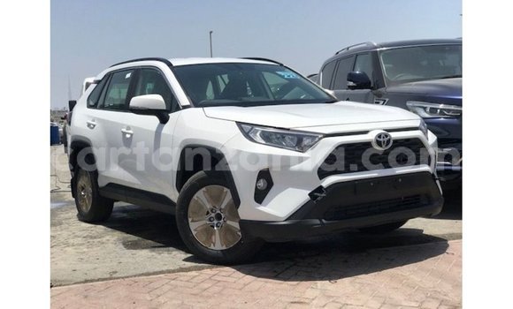 Buy Import Toyota 4Runner White Car in Import - Dubai in Arusha