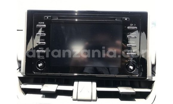 Nunua Imported Toyota 4Runner Nyeupe Gari ndani ya Import - Dubai nchini Arusha Nunua Imported Toyota 4Runner Nyeupe Gari ndani ya Import - Dubai nchini Arusha