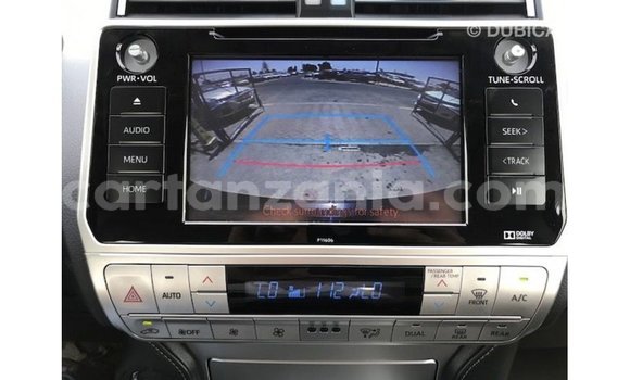 Nunua Imported Toyota Prado Nyeusi Gari ndani ya Import - Dubai nchini Arusha Nunua Imported Toyota Prado Nyeusi Gari ndani ya Import - Dubai nchini Arusha