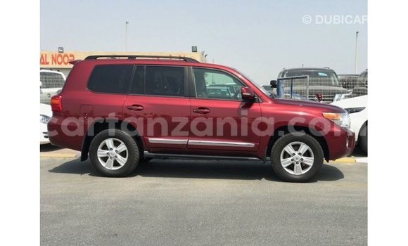 Nunua Imported Toyota Land Cruiser Nyekundu Gari ndani ya Import - Dubai nchini Arusha Nunua Imported Toyota Land Cruiser Nyekundu Gari ndani ya Import - Dubai nchini Arusha