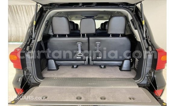 Buy Import Toyota Land Cruiser Black Car in Import - Dubai in Arusha Buy Import Toyota Land Cruiser Black Car in Import - Dubai in Arusha