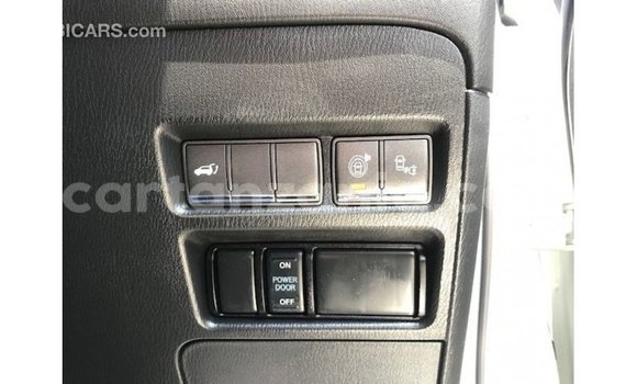 Nunua Imported Infiniti Q Nyeupe Gari ndani ya Import - Dubai nchini Arusha Nunua Imported Infiniti Q Nyeupe Gari ndani ya Import - Dubai nchini Arusha