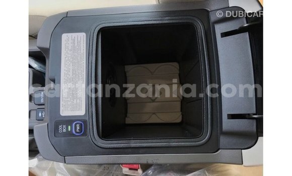 Nunua Imported Toyota Prado Nyekundu Gari ndani ya Import - Dubai nchini Arusha Nunua Imported Toyota Prado Nyekundu Gari ndani ya Import - Dubai nchini Arusha