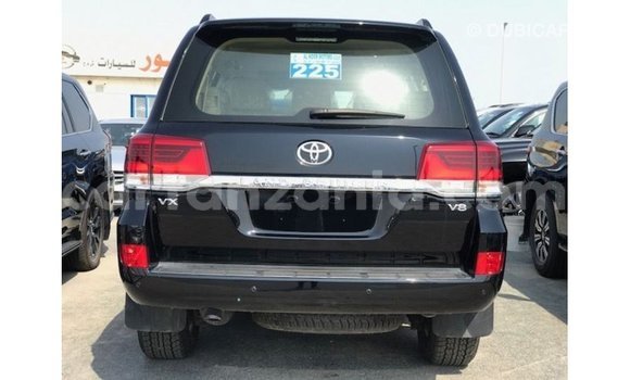 Nunua Imported Toyota Land Cruiser Nyeusi Gari ndani ya Import - Dubai nchini Arusha Nunua Imported Toyota Land Cruiser Nyeusi Gari ndani ya Import - Dubai nchini Arusha
