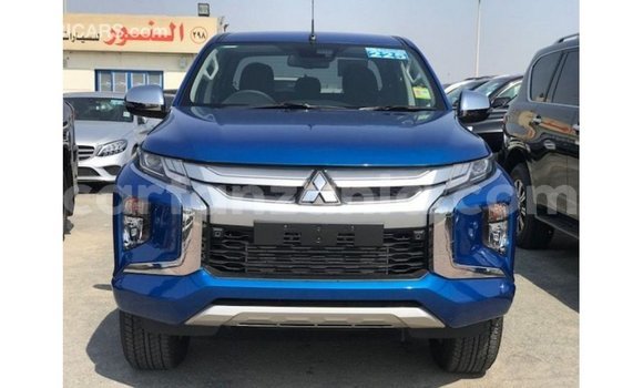 Nunua Imported Mitsubishi i Bluu Gari ndani ya Import - Dubai nchini Arusha Nunua Imported Mitsubishi i Bluu Gari ndani ya Import - Dubai nchini Arusha