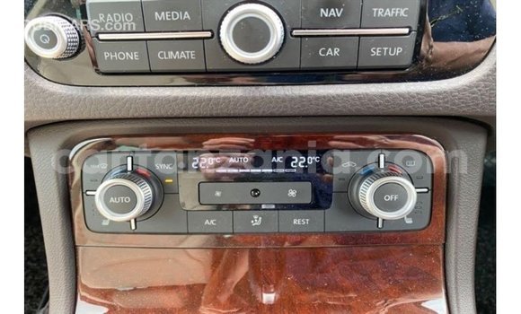 Buy Import Volkswagen Touareg Other Car in Import - Dubai in Arusha Buy Import Volkswagen Touareg Other Car in Import - Dubai in Arusha