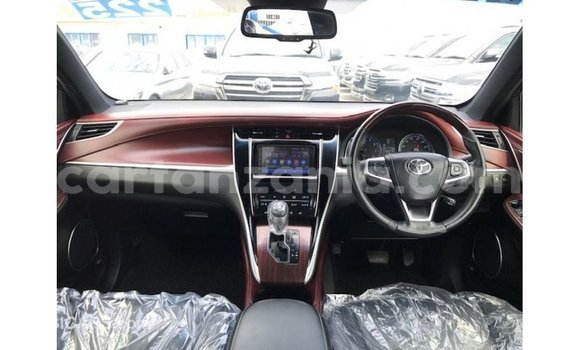 Nunua Imported Toyota Harrier Nyeusi Gari ndani ya Import - Dubai nchini Arusha Nunua Imported Toyota Harrier Nyeusi Gari ndani ya Import - Dubai nchini Arusha