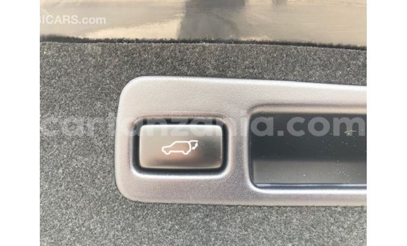 Nunua Imported Toyota Harrier Nyeusi Gari ndani ya Import - Dubai nchini Arusha Nunua Imported Toyota Harrier Nyeusi Gari ndani ya Import - Dubai nchini Arusha