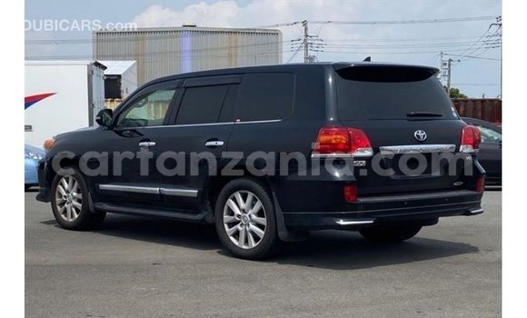 Buy Import Toyota Land Cruiser Black Car in Import - Dubai in Arusha Buy Import Toyota Land Cruiser Black Car in Import - Dubai in Arusha