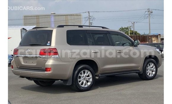 Nunua Imported Toyota Land Cruiser Nyingine Gari ndani ya Import - Dubai nchini Arusha Nunua Imported Toyota Land Cruiser Nyingine Gari ndani ya Import - Dubai nchini Arusha