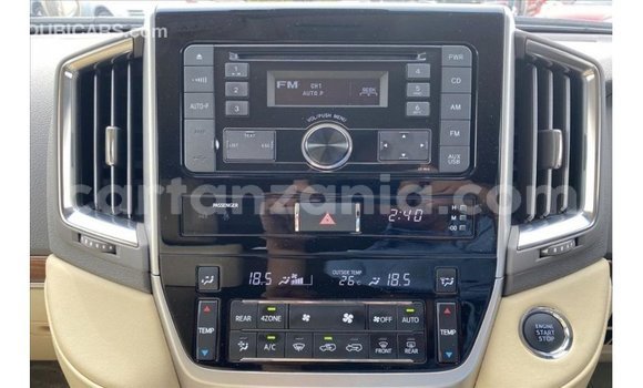 Nunua Imported Toyota Land Cruiser Nyingine Gari ndani ya Import - Dubai nchini Arusha Nunua Imported Toyota Land Cruiser Nyingine Gari ndani ya Import - Dubai nchini Arusha