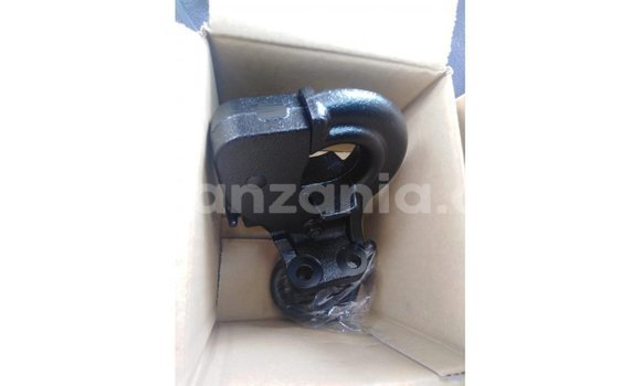 Nunua Imported Toyota Land Cruiser Nyeupe Gari ndani ya Import - Dubai nchini Arusha Nunua Imported Toyota Land Cruiser Nyeupe Gari ndani ya Import - Dubai nchini Arusha