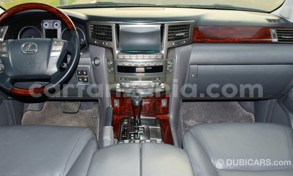 Nunua Imported Lexus LX Nyingine Gari ndani ya Import - Dubai nchini Arusha Nunua Imported Lexus LX Nyingine Gari ndani ya Import - Dubai nchini Arusha