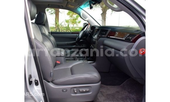 Nunua Imported Lexus LX Nyingine Gari ndani ya Import - Dubai nchini Arusha Nunua Imported Lexus LX Nyingine Gari ndani ya Import - Dubai nchini Arusha