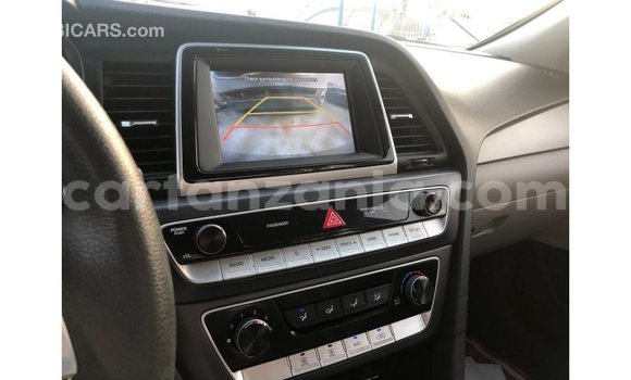 Nunua Imported Hyundai Sonata Nyeusi Gari ndani ya Import - Dubai nchini Arusha Nunua Imported Hyundai Sonata Nyeusi Gari ndani ya Import - Dubai nchini Arusha