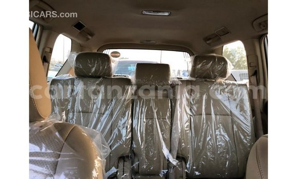 Nunua Imported Toyota Prado Nyingine Gari ndani ya Import - Dubai nchini Arusha Nunua Imported Toyota Prado Nyingine Gari ndani ya Import - Dubai nchini Arusha