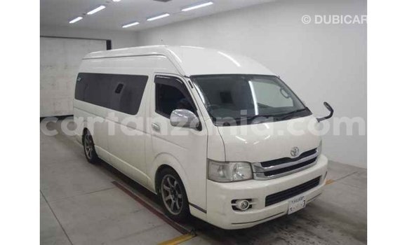 Nunua Imported Toyota Hiace Nyeupe Gari ndani ya Import - Dubai nchini Arusha Nunua Imported Toyota Hiace Nyeupe Gari ndani ya Import - Dubai nchini Arusha
