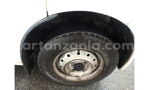 Buy Import Suzuki Every White Car in Import - Dubai in Arusha Buy Import Suzuki Every White Car in Import - Dubai in Arusha