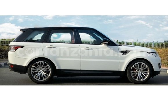 Buy Import Land Rover Range Rover White Car in Import - Dubai in Arusha Buy Import Land Rover Range Rover White Car in Import - Dubai in Arusha
