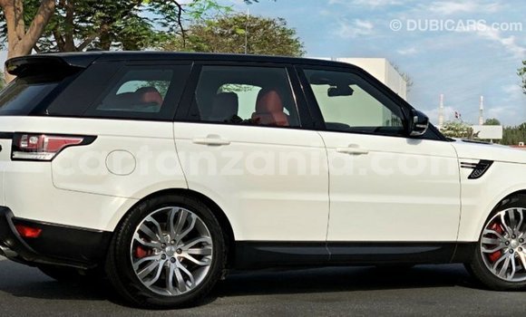 Buy Import Land Rover Range Rover White Car in Import - Dubai in Arusha Buy Import Land Rover Range Rover White Car in Import - Dubai in Arusha