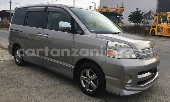 Buy Used Toyota Voxy Other Car in Dar es Salaam in Dar es Salaam Buy Used Toyota Voxy Other Car in Dar es Salaam in Dar es Salaam