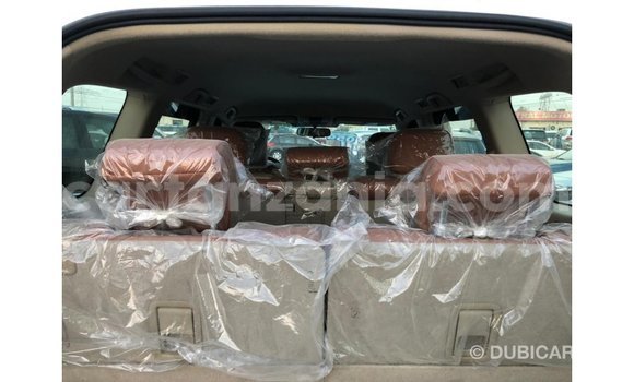 Nunua Imported Toyota Prado Nyeupe Gari ndani ya Import - Dubai nchini Arusha Nunua Imported Toyota Prado Nyeupe Gari ndani ya Import - Dubai nchini Arusha