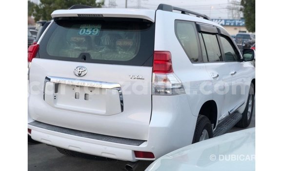 Nunua Imported Toyota Prado Nyeupe Gari ndani ya Import - Dubai nchini Arusha Nunua Imported Toyota Prado Nyeupe Gari ndani ya Import - Dubai nchini Arusha