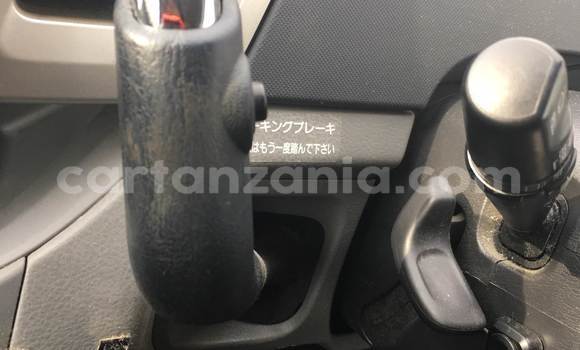 Buy Used Toyota Voxy Other Car in Dar es Salaam in Dar es Salaam Buy Used Toyota Voxy Other Car in Dar es Salaam in Dar es Salaam