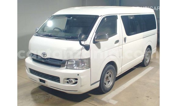 Buy Import Toyota Hiace White Car in Import - Dubai in Arusha Buy Import Toyota Hiace White Car in Import - Dubai in Arusha