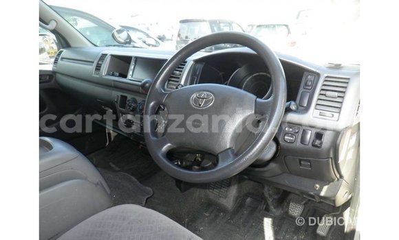 Buy Import Toyota Hiace White Car in Import - Dubai in Arusha Buy Import Toyota Hiace White Car in Import - Dubai in Arusha
