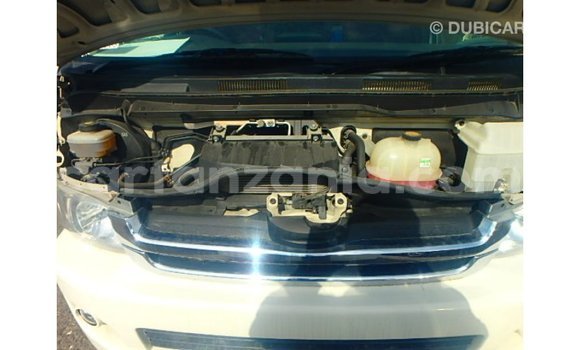 Buy Import Toyota Hiace White Car in Import - Dubai in Arusha Buy Import Toyota Hiace White Car in Import - Dubai in Arusha